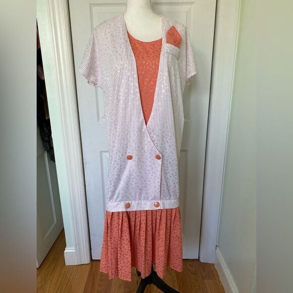 1980s Voluptuous Nautical Pink & White Dress - Picture 4 of 9